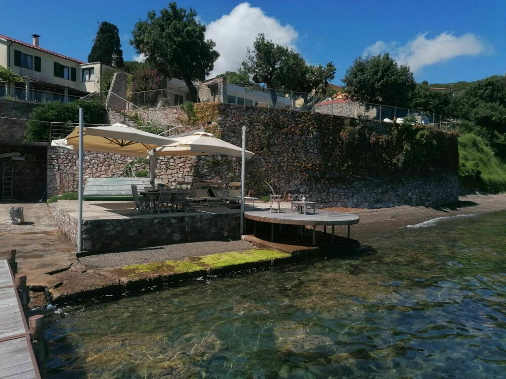 Terrazza   (2) 2