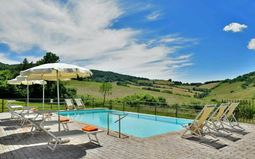 villa-il-cipresso-aerea3 17