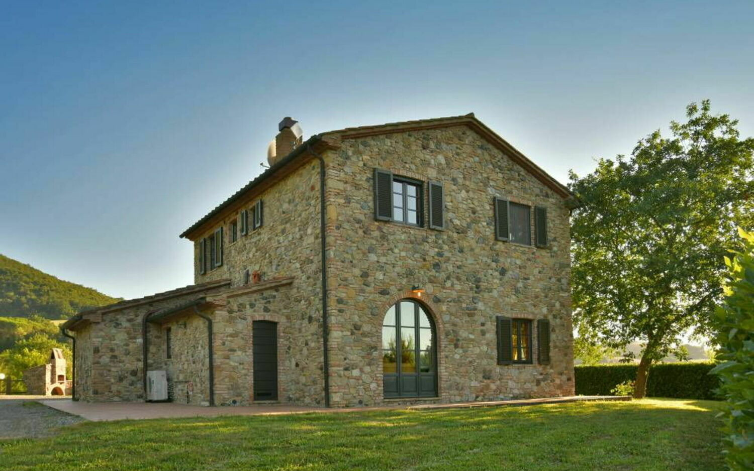 r166r-villa-margherita-esterno2