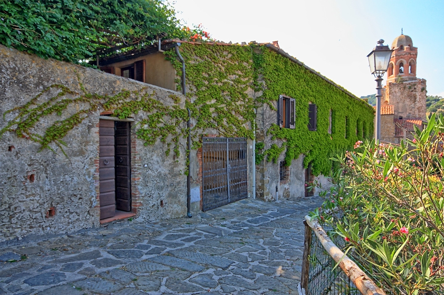 Il Borgo-Le Calle
