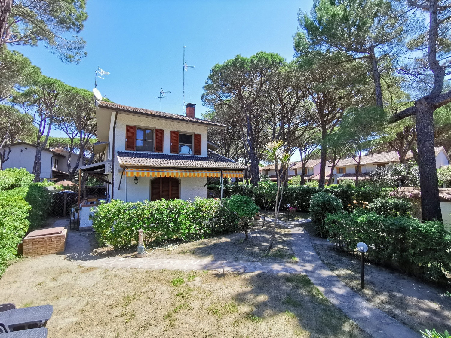 wetransfer_villetta-arcobaleno-pictures_2024-05-14_1044