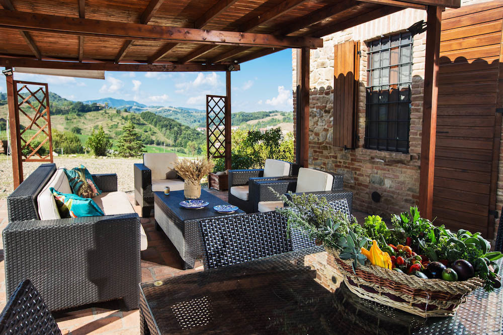 wetransfer_cascina-tabia-https-www-verdidea-com-en-cascina-tabia-parma-5-bedrooms-3-bathrooms_2023-03-21_0812 9