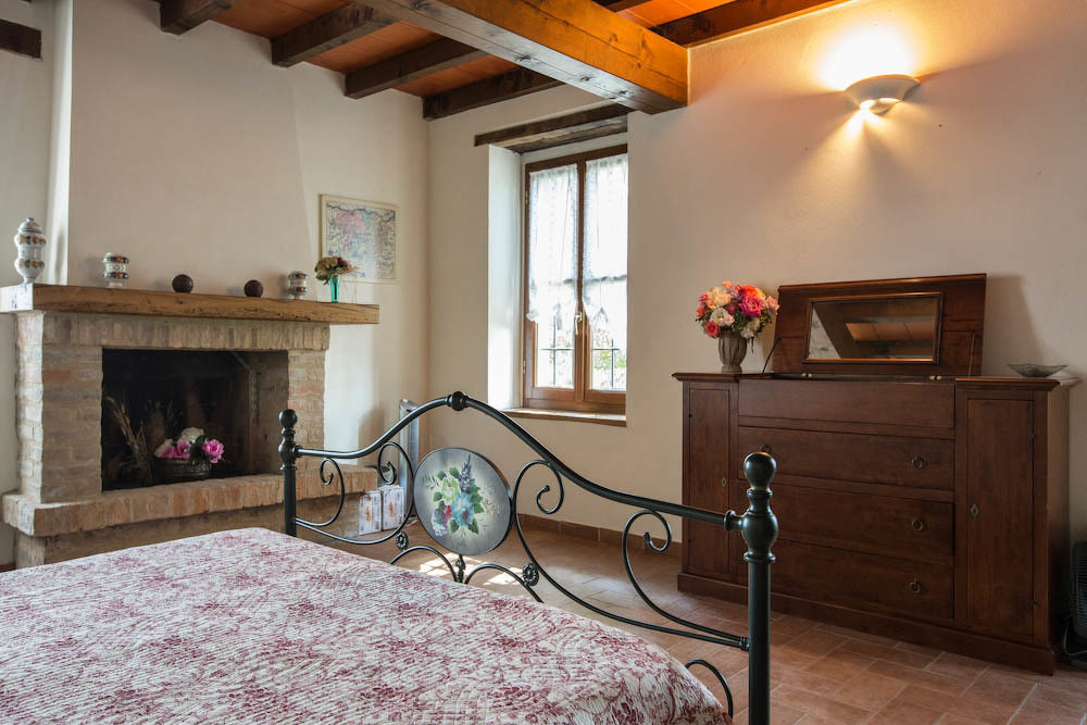 wetransfer_cascina-tabia-https-www-verdidea-com-en-cascina-tabia-parma-5-bedrooms-3-bathrooms_2023-03-21_0812 16