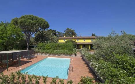 Villa Cecina Meereshauser In Der Toskana Haus Am Meer Mieten